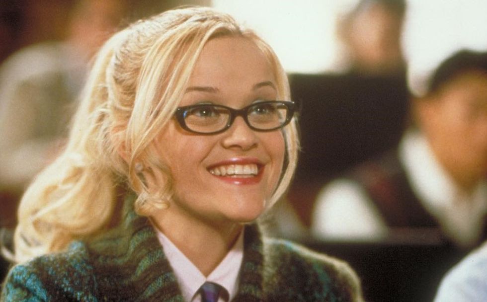 10 Ways To Channel Your Inner Elle Woods This Final