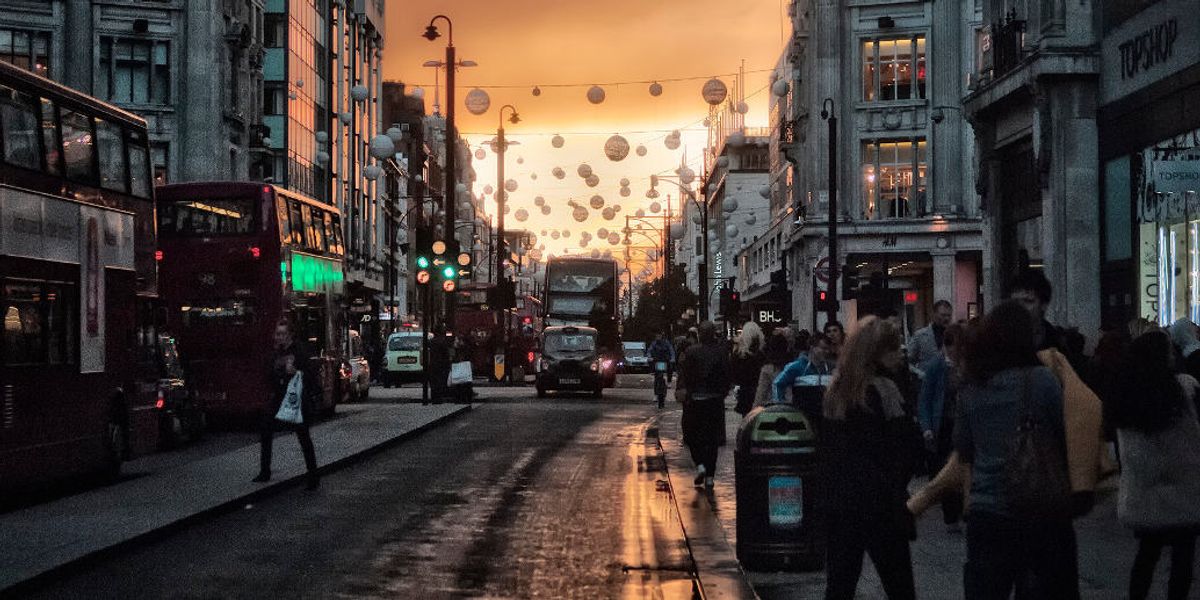 Air pollution cancels out the health benefits of a stroll in the city