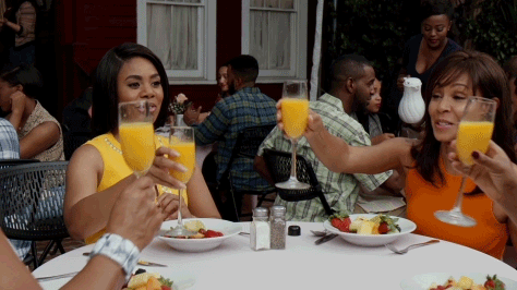 5 "Friends" Who Need to Be Excluded From Your Next Girls Trip