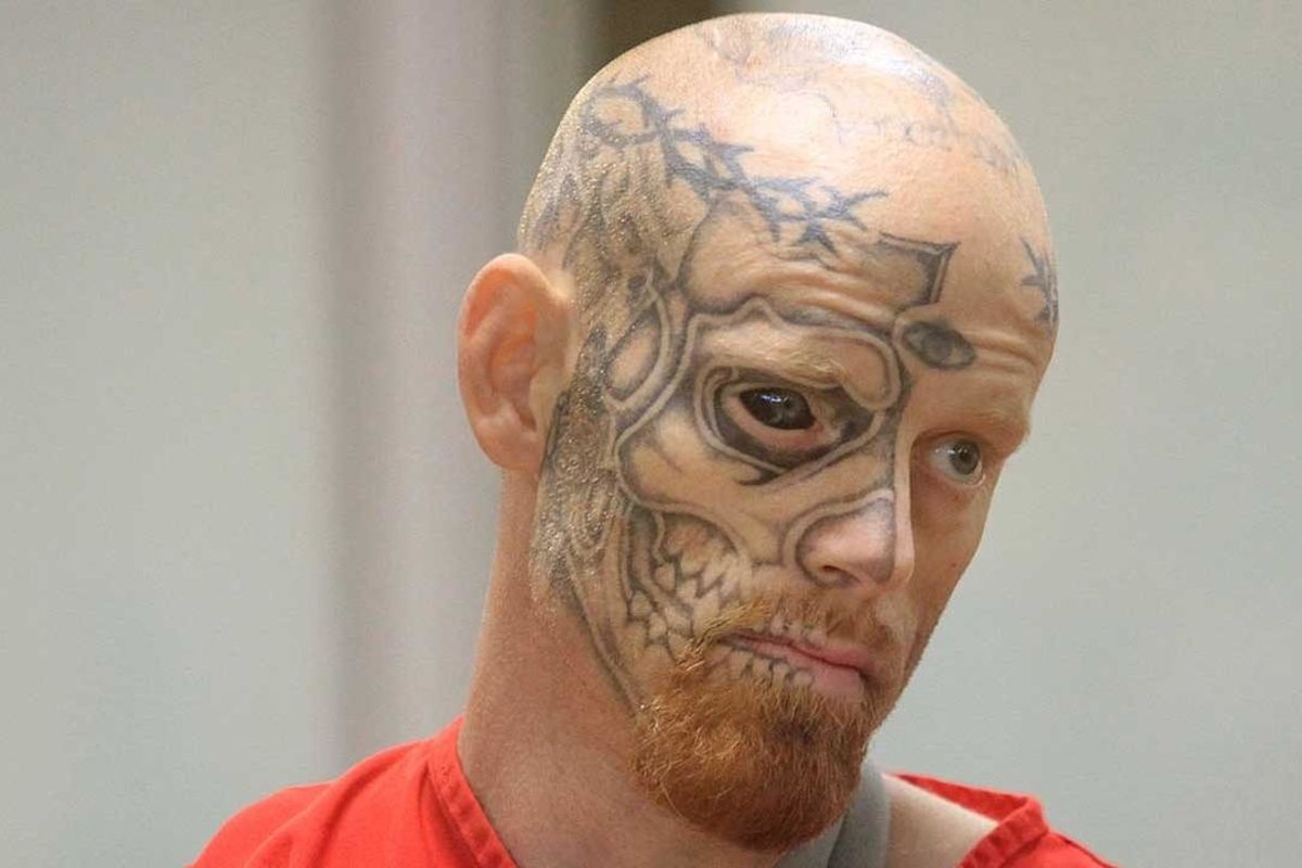 Prisoner with face tattoo 