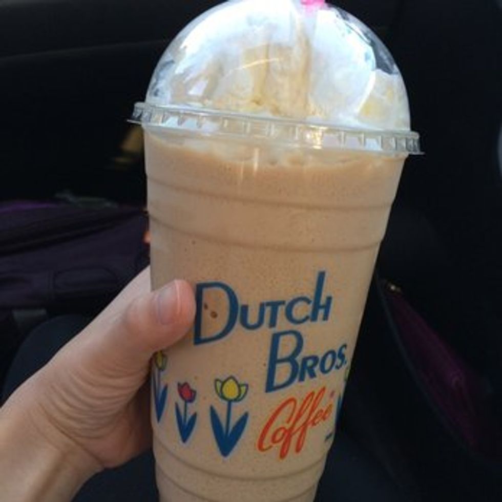 12 Reasons Why Dutch Bros Coffee is Better than Starbucks