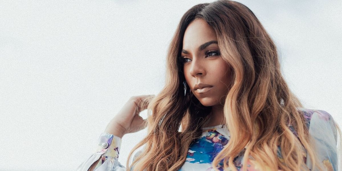 Ashanti Is a Woman in Charge