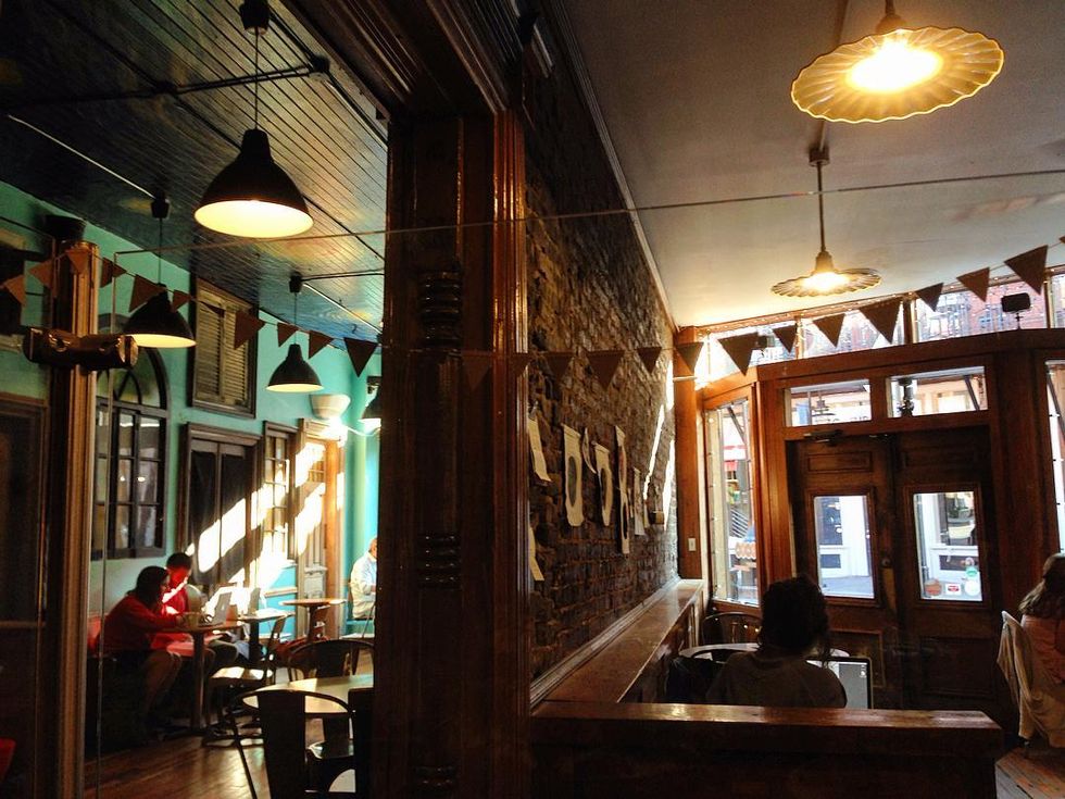 8 Coffee Shops That Will Knox Your Socks Off