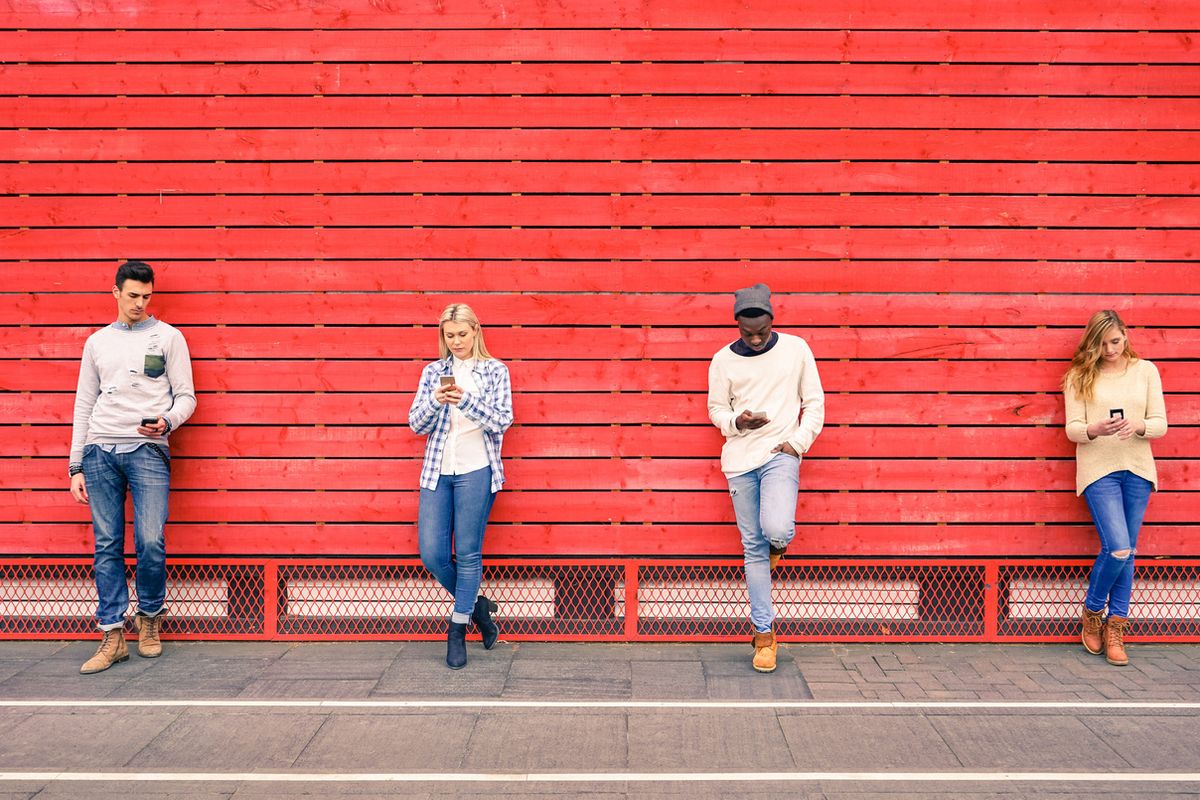 5 ways to break your smartphone addiction