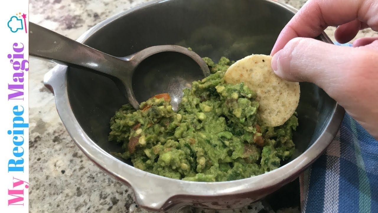 Mexican Restaurant Style Guacamole