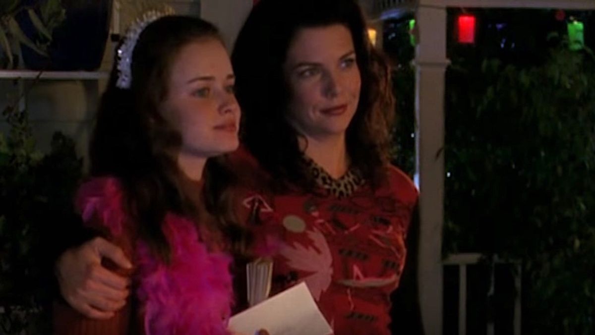 9 Times You Need Your Mom In College, Like Rory Needed Lorelai Needed Emily Gilmore