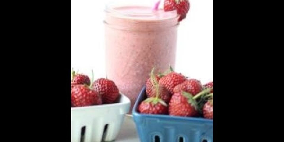 Metabolism Boosting Strawberry Smoothie