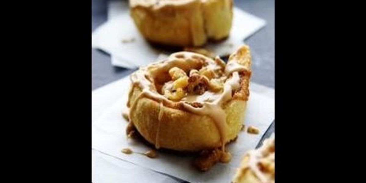 Cinnamon Rolls With Maple Icing