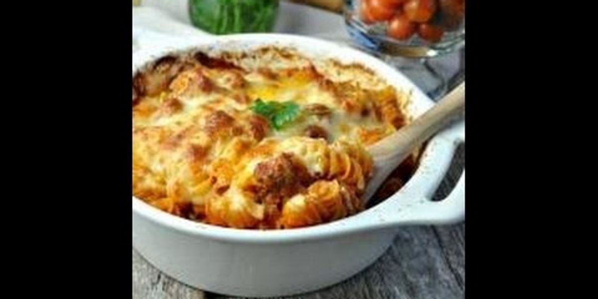 Dump & Bake Meatball Casserole