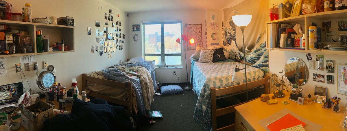 10 Ways To Be A Better College Roommate Without Feeling The Pressure To ...