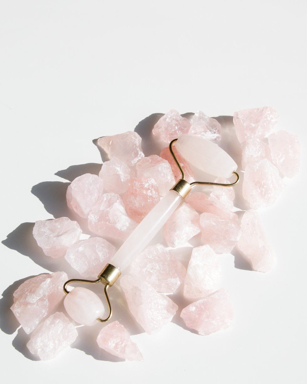 I Bought A Fancy Rose Quartz Roller Does It Work Paper Share Using Facebook
