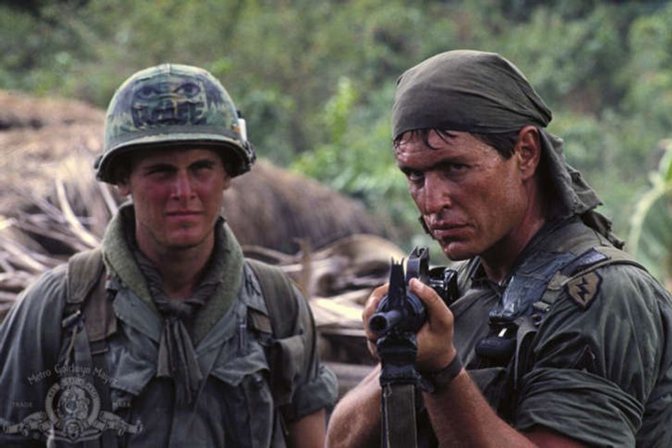 6 reasons why 'Platoon' should have been about Sgt. Barnes | LaptrinhX ...