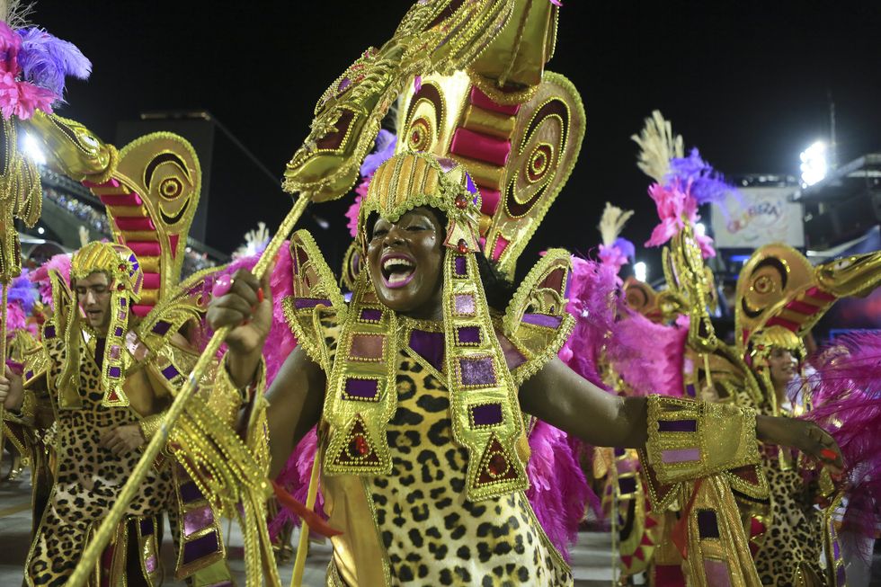 This Brazilian Samba School&#039;s Carnival Performance Was an Homage to African Women - OkayAfrica