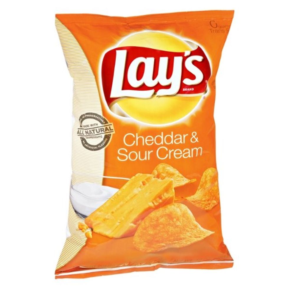 15 Lay's Potato Chip Flavors That Describe The People In Your Life