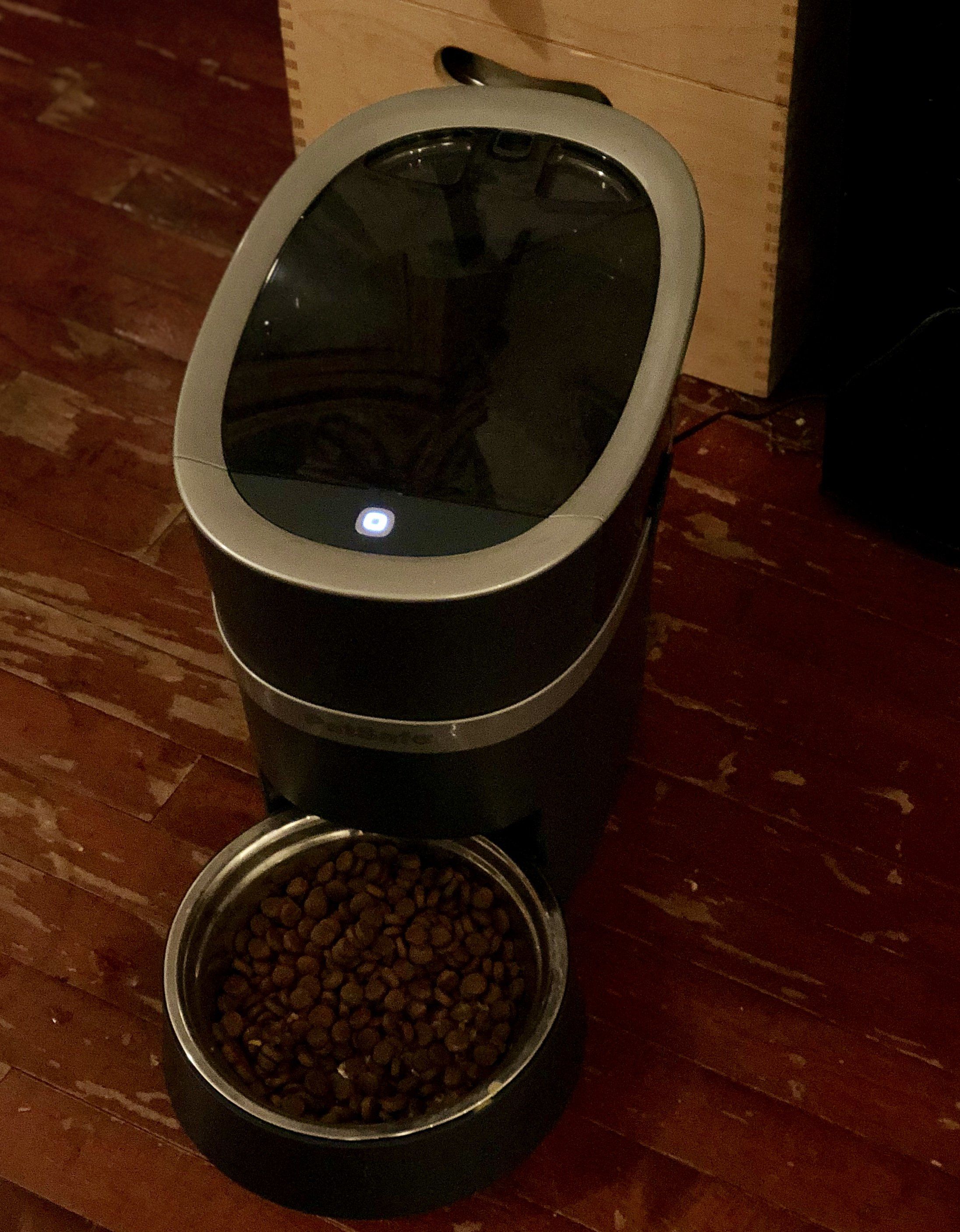smart feed automatic pet feeder for iphone and android