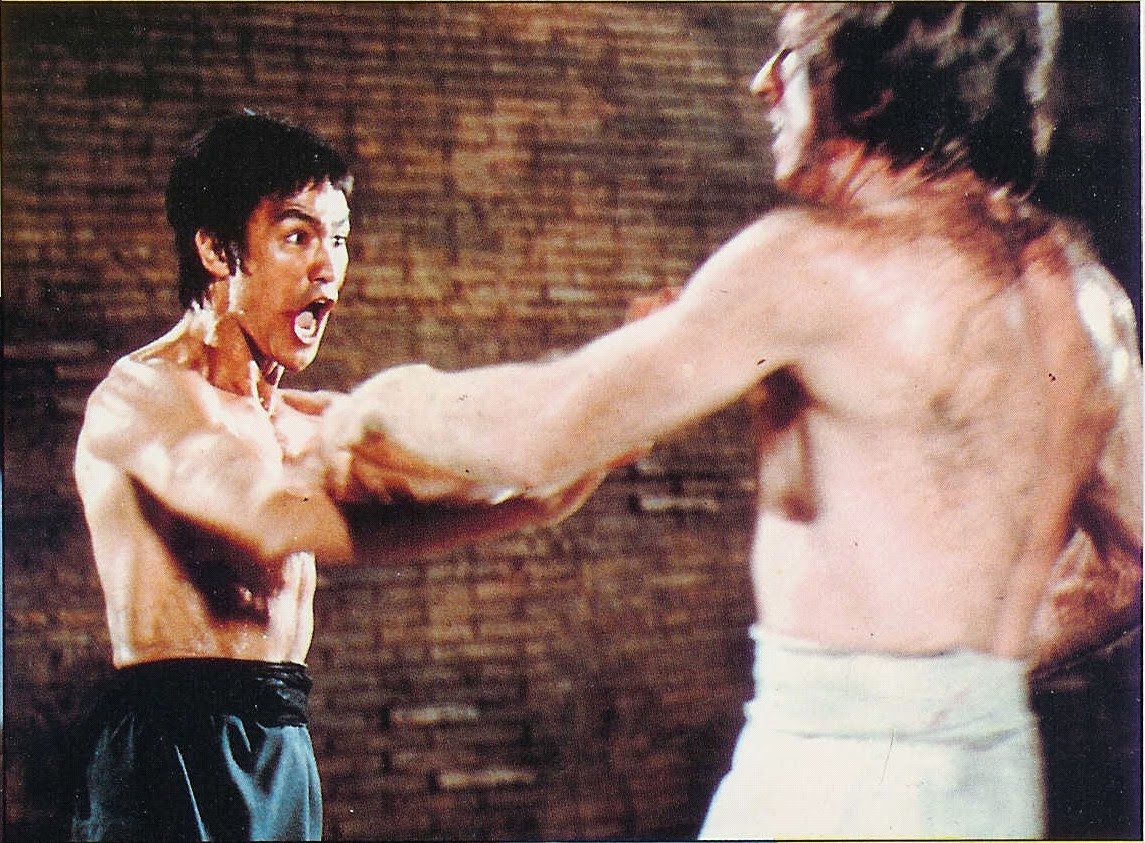 chuck norris enter the dragon