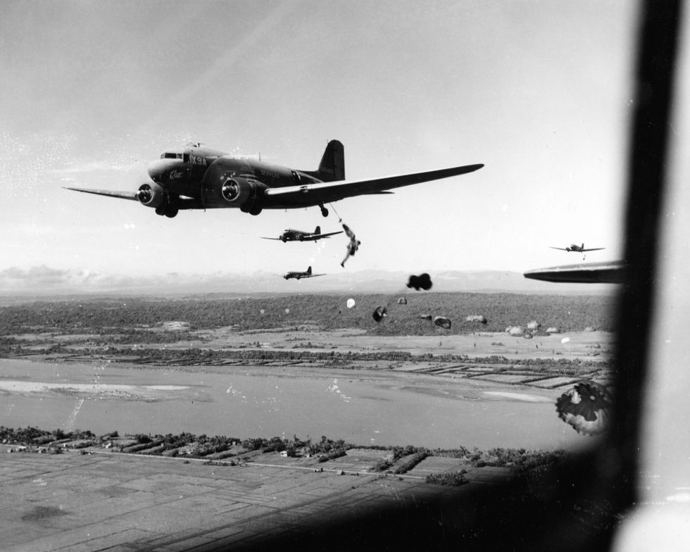 How the "Little Groups of Paratroopers" became airborne legends