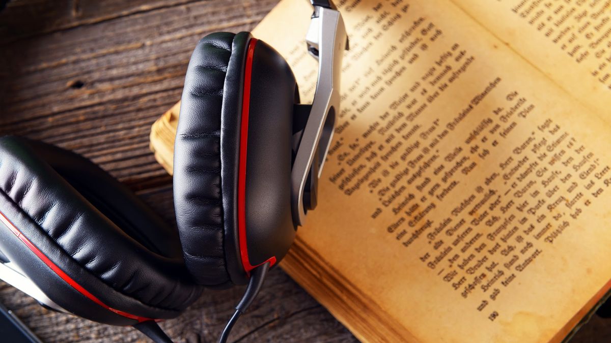 10 Songs To Add To Your Study Playlist Before Spring Break