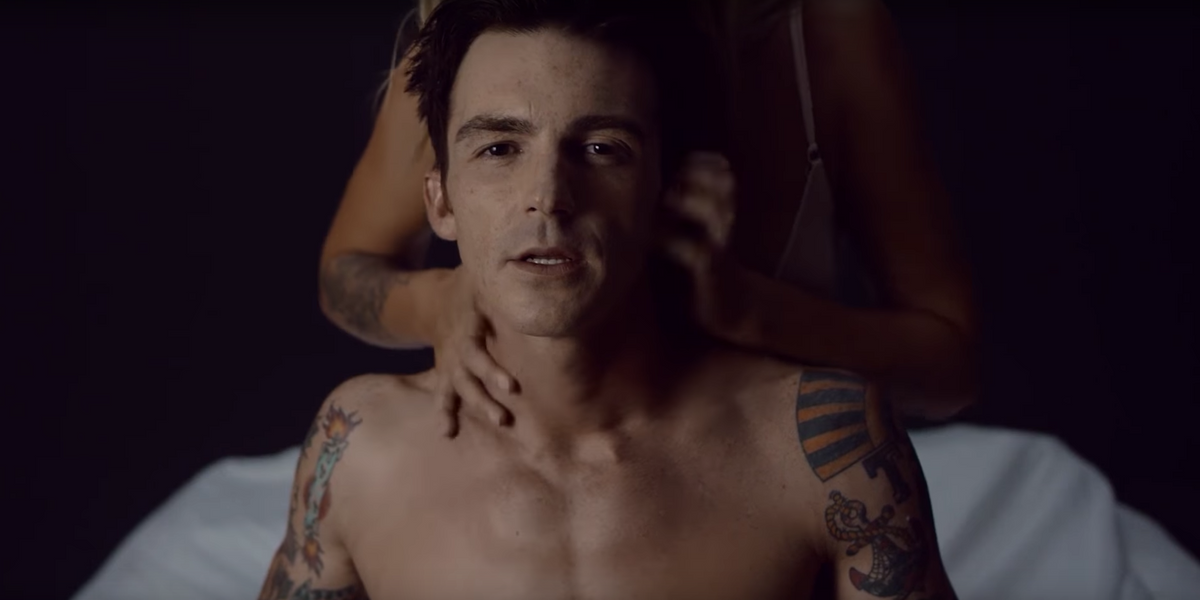Drake Bell Has Become a Walking Thirst Trap