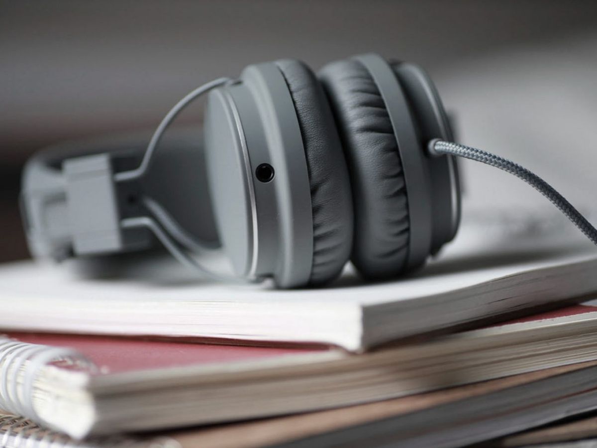 10 More Songs To Add To Your Study Playlist Before Spring Break
