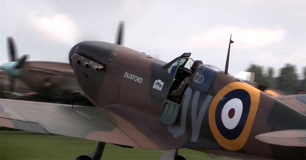 This Spitfire Shot Down Near Dunkirk Just Flew Again Americas 