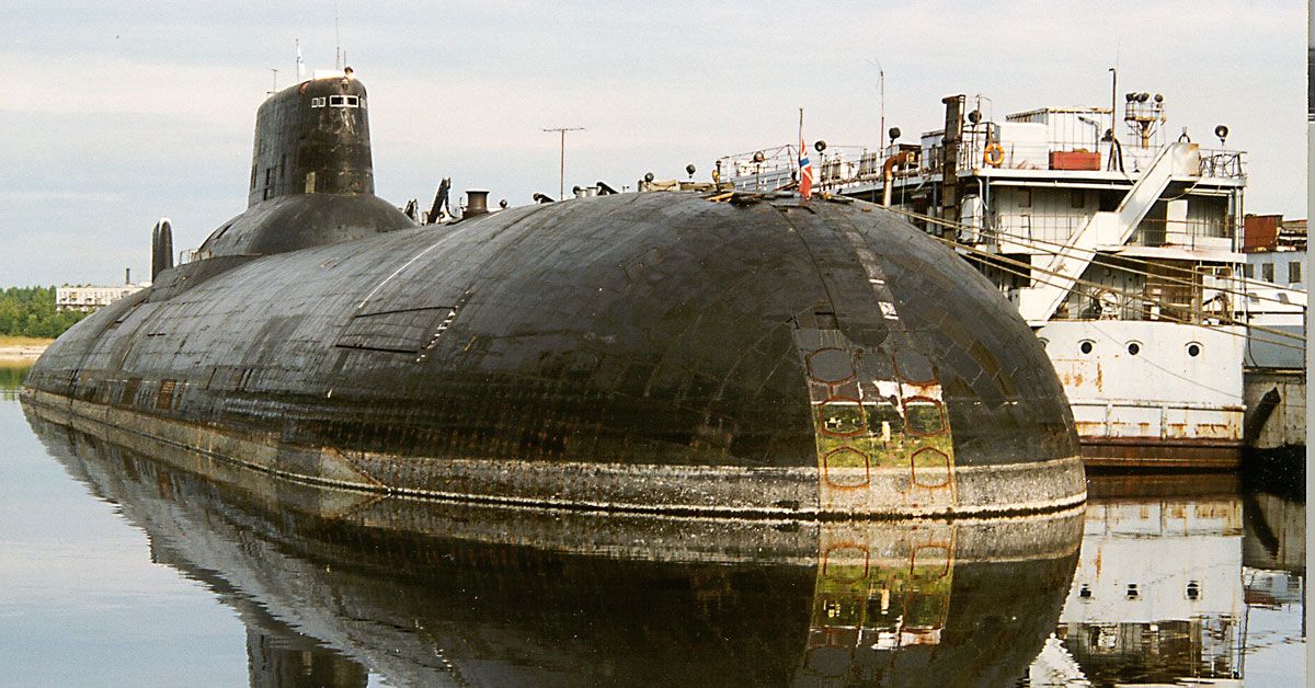 who own world biggest submarine