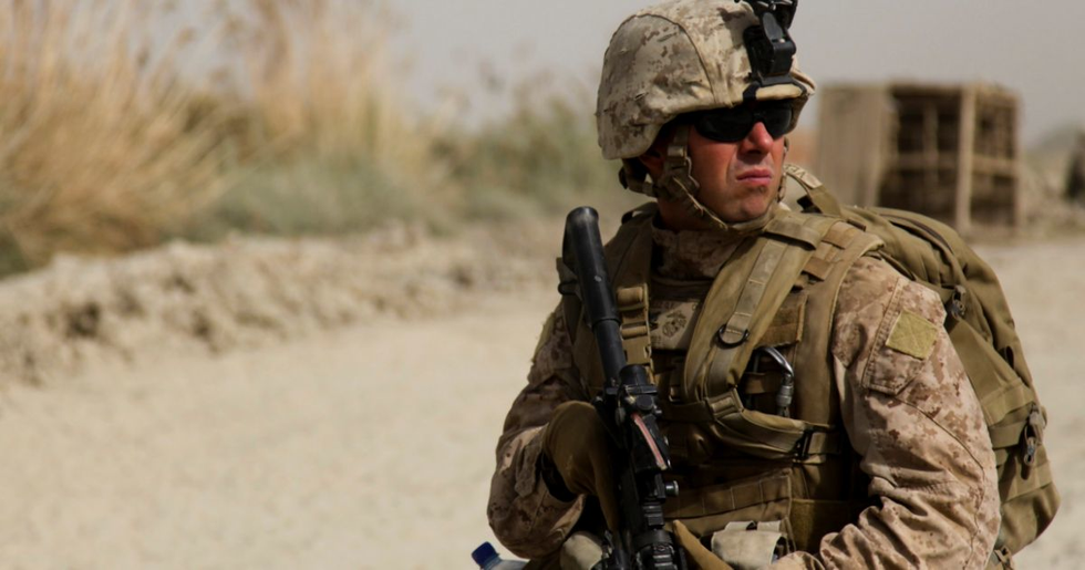 here-s-why-some-corpsmen-are-considered-marines-and-some-aren-t