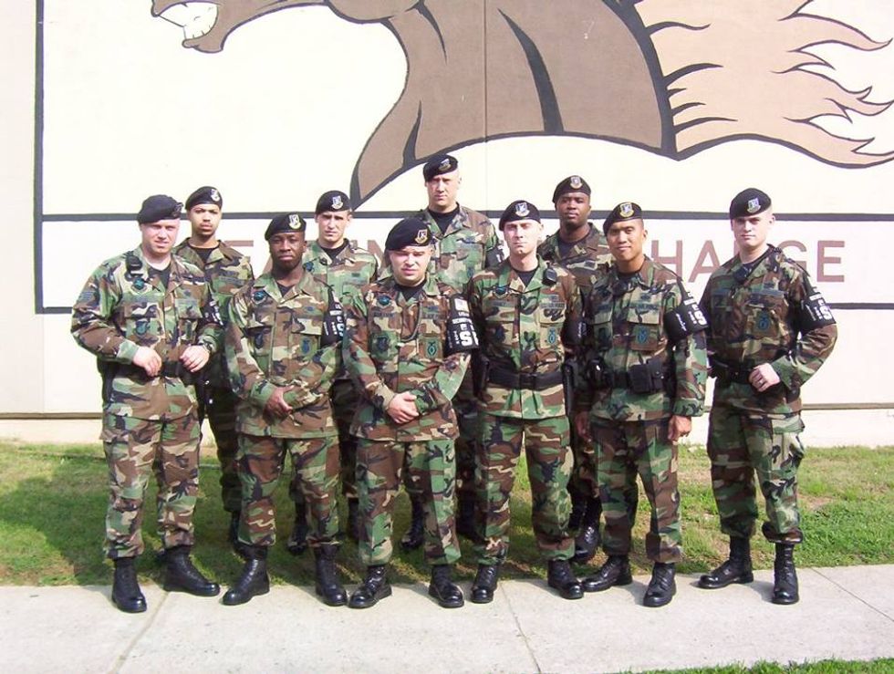 This is what different berets mean in the Army and Air Force Americas