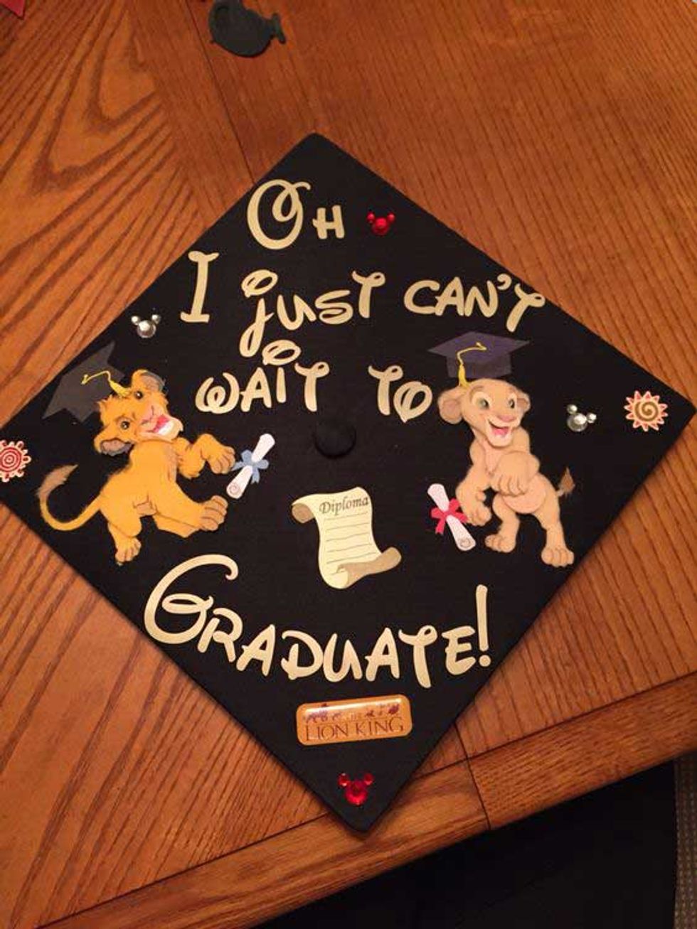 15 Graduation Cap Decorating Ideas For Every Disney Fan