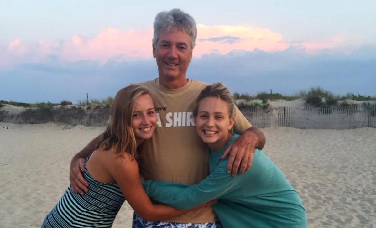 10 Phone Calls Every College Girl Has Made To Her Dad, At Least Once A Semester