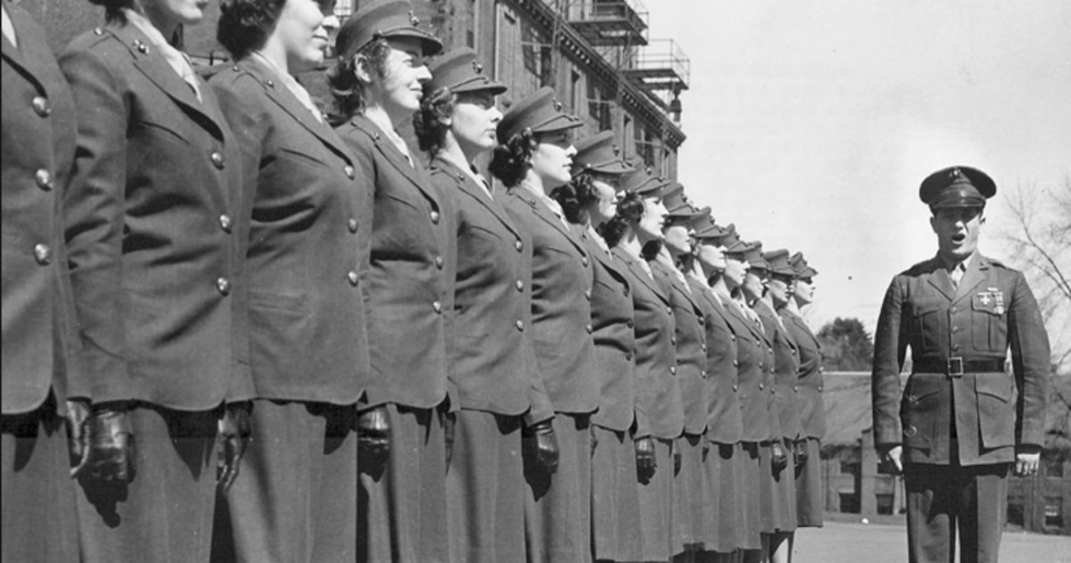 5 Things You Didnt Know About The First Female Marines Americas