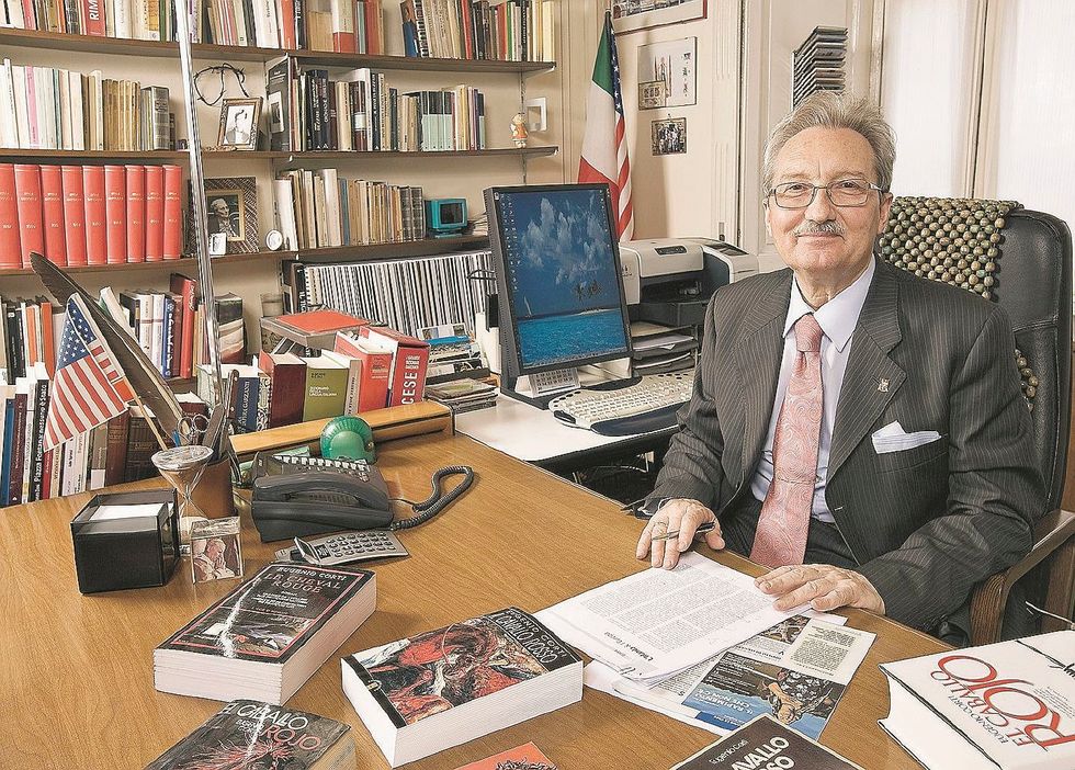 Il re dei critici
cattolici: «Trasformano la Chiesa in una Onlus»