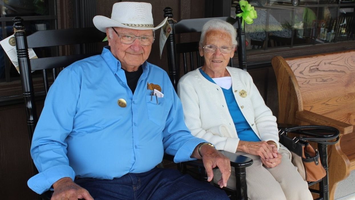Meet Ray and Wilma Yoder, the couple who have visited every Cracker Barrel