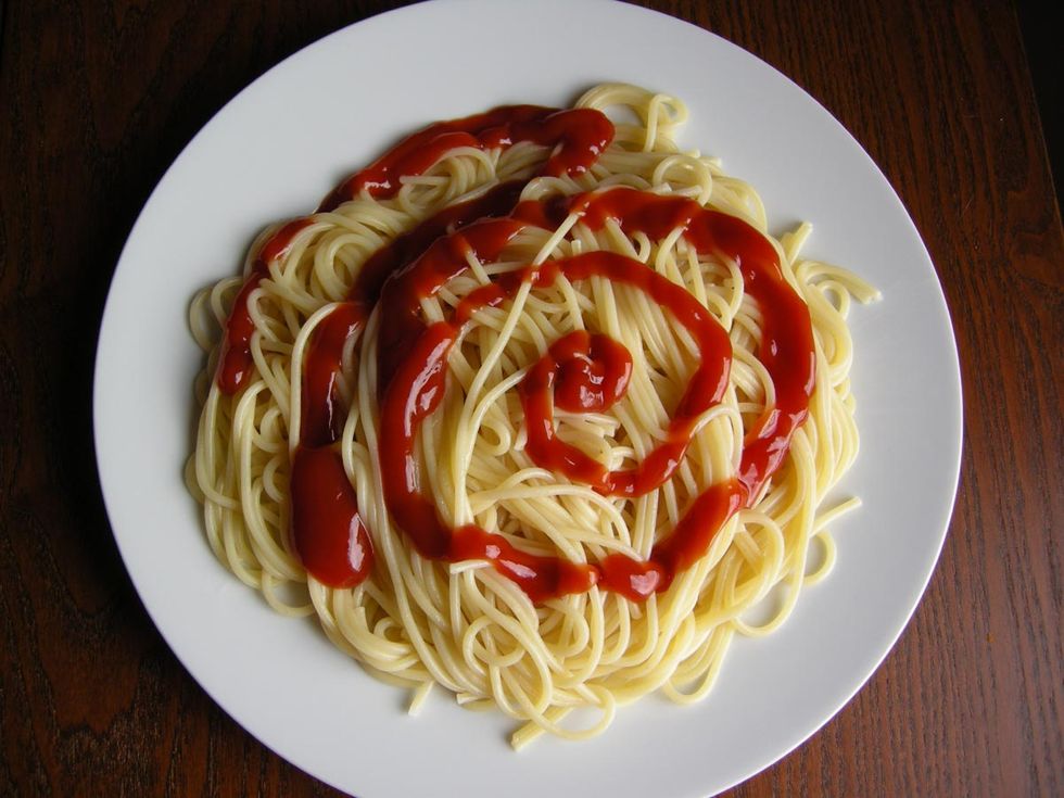 15 Different Uses of Ketchup, As Told By Ketchup Lovers