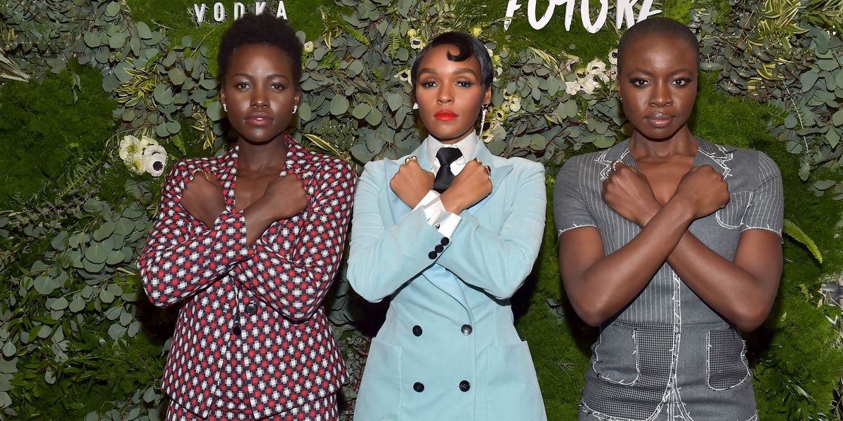 Black Athletes Using Black Panther's Wakanda Forever Salute