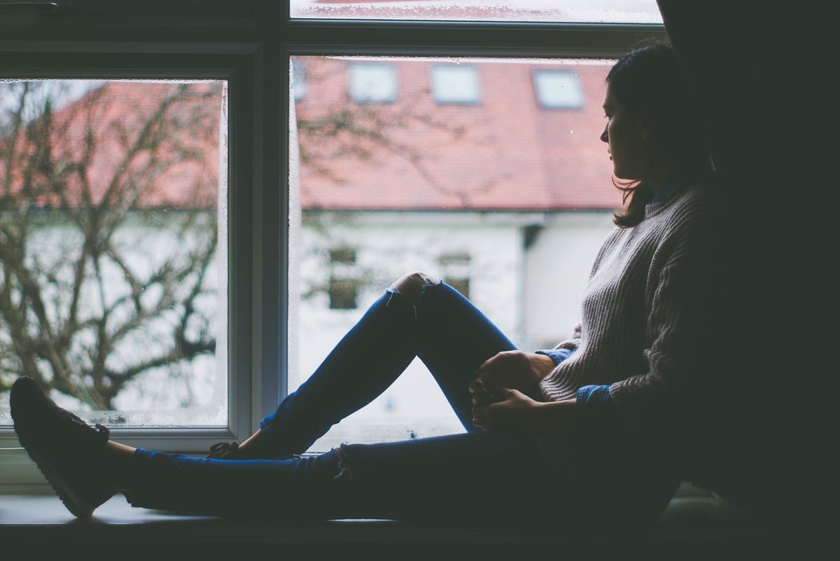 10 Easy & Simple Ways To Kick Depression To The Curb