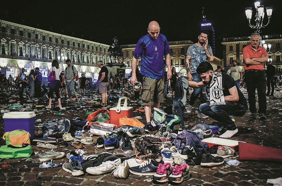 Dieci ladri africani dietro il macello di Torino