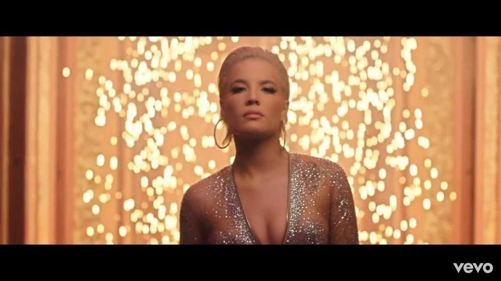 5 Halsey Songs That Made Me Scream And Cry At Least 6 Times