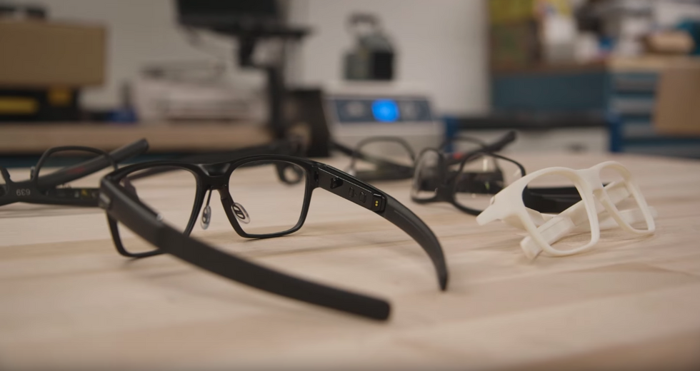 Intel Vaunt: Augmented reality glasses project cancelled - Gearbrain