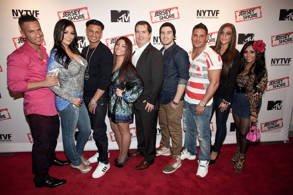 Drama, Gossip And Fights Galore Are Why These 8 Reality TV Shows Are So Iconic