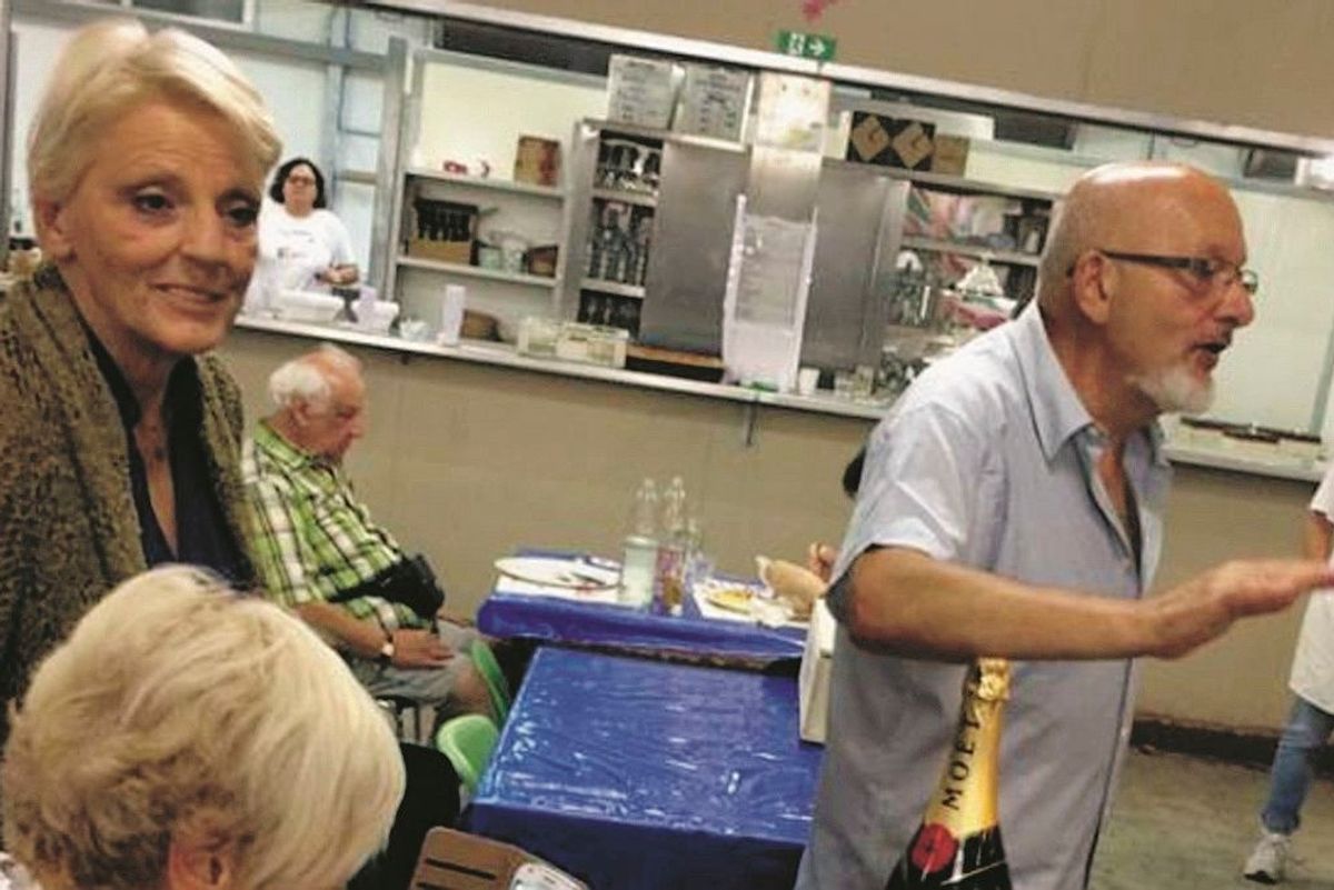 «Fatture false dei Renzi per pagare il mutuo»