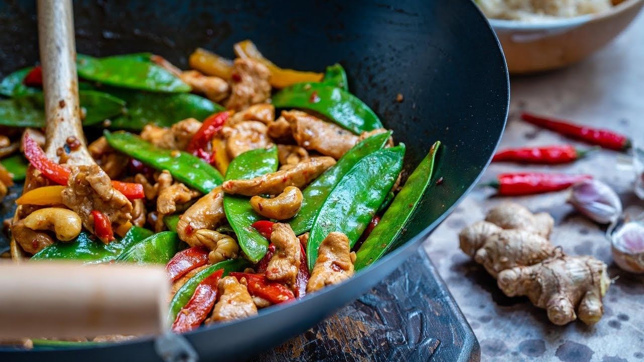 Easy Chicken Stir Fry Recipe (With Vegetables And Cashew)