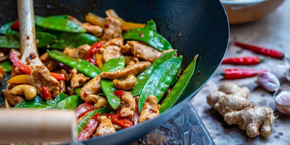 Easy Chicken Stir Fry Recipe (With Vegetables And Cashew)
