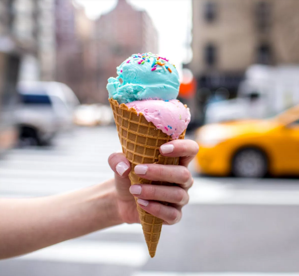 Why A La Mode is the best thing in ice cream