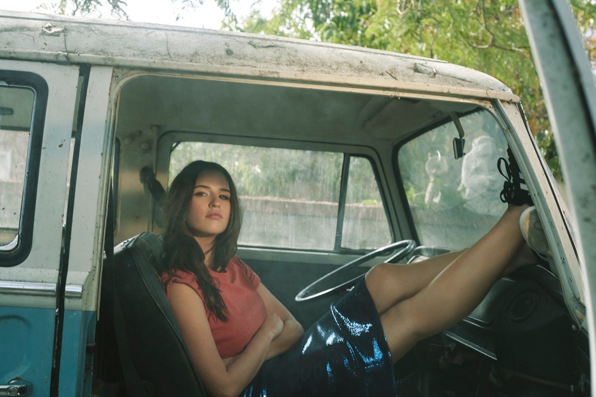 #WomanCrushWednesday | ROZZI