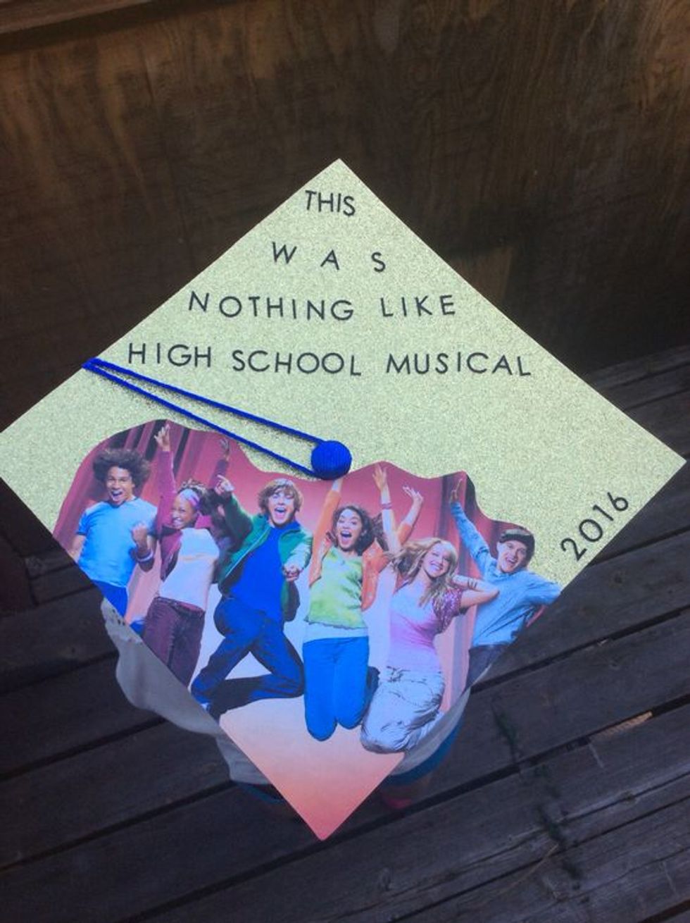 27 Fandom Inspired Graduation Cap Ideas