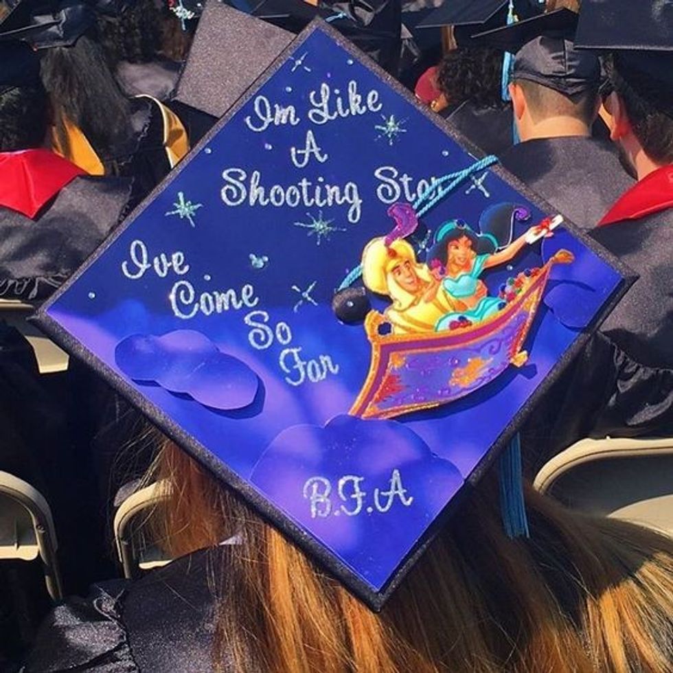 15 Graduation Cap Ideas Perfect For Disney Lovers