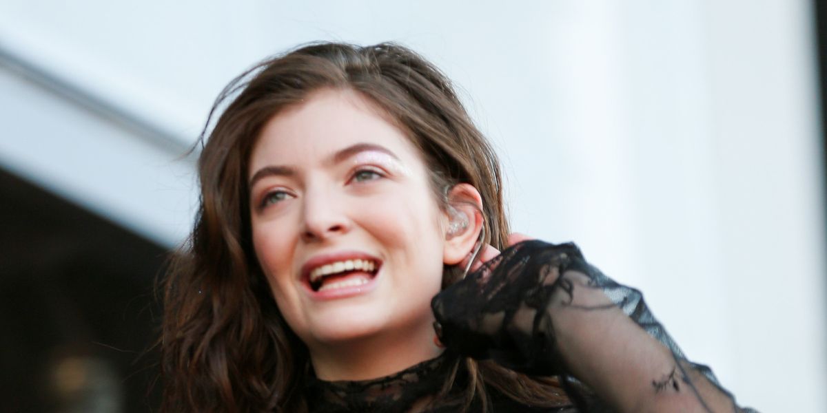 What Exactly Is Lorde Up To?