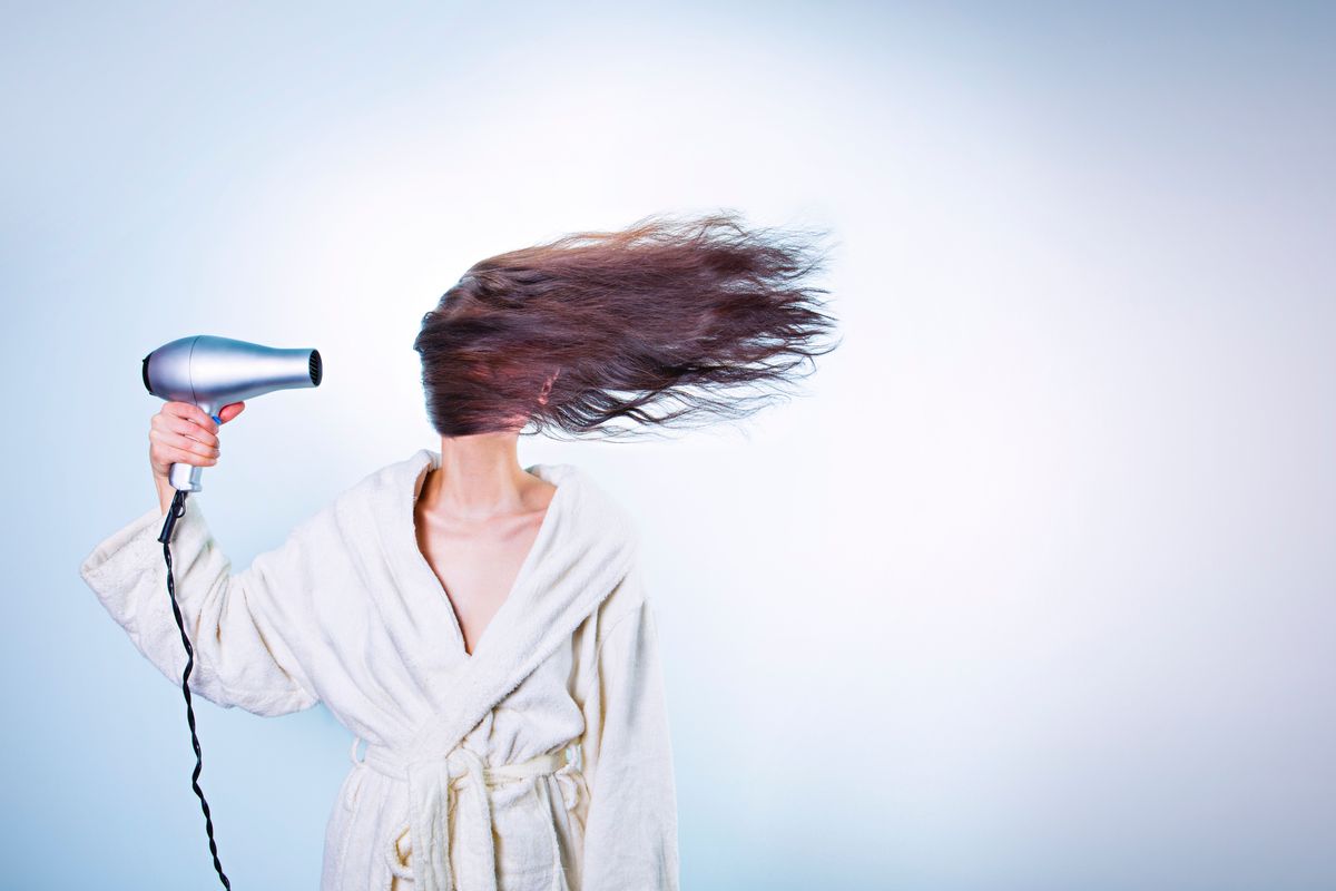 9 Times You Hated Having Thick Hair