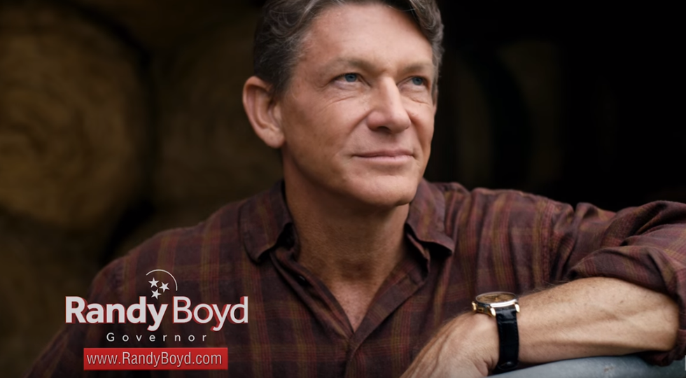 This 'Tennessee Idiot For Governor' Commercial Is The Gayest Fucking Thing I Have Seen All Week